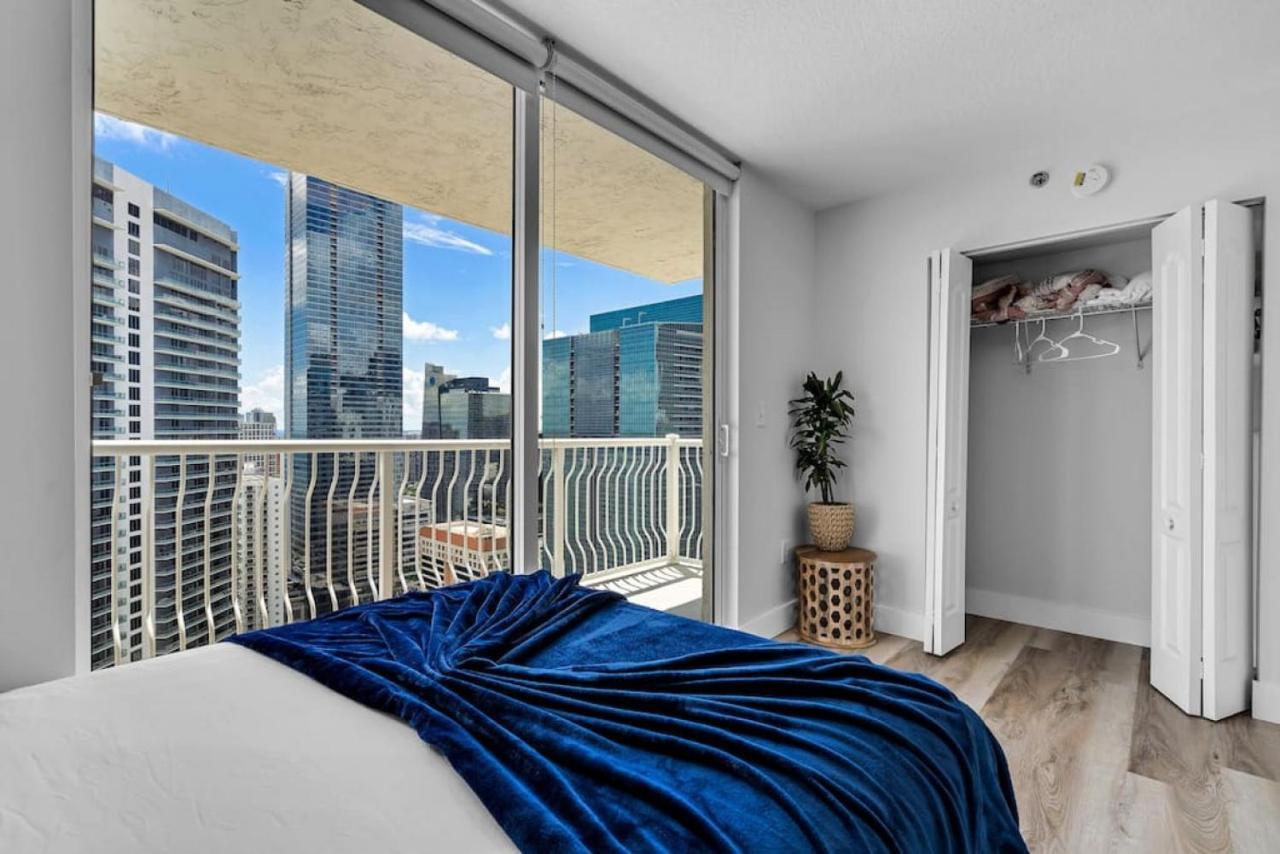 Dreamy Oceanfront Highfloor Corner Unit 2and2 Den Holiday home *