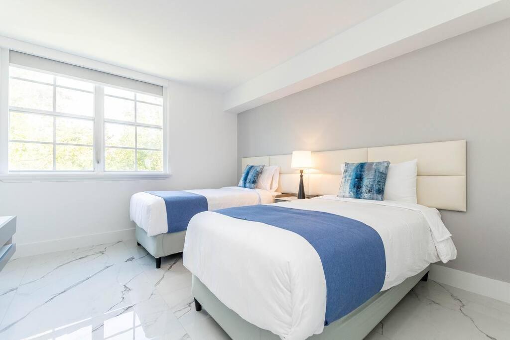 Luxury Vip 3 Bed 2 Bath Yacht Club Aventura