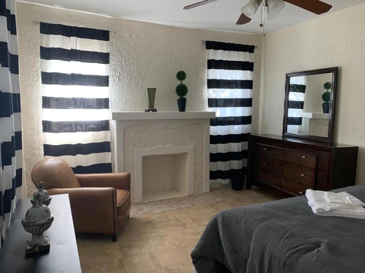 Cozy In Cute House, Close To Airport - Free Parking *