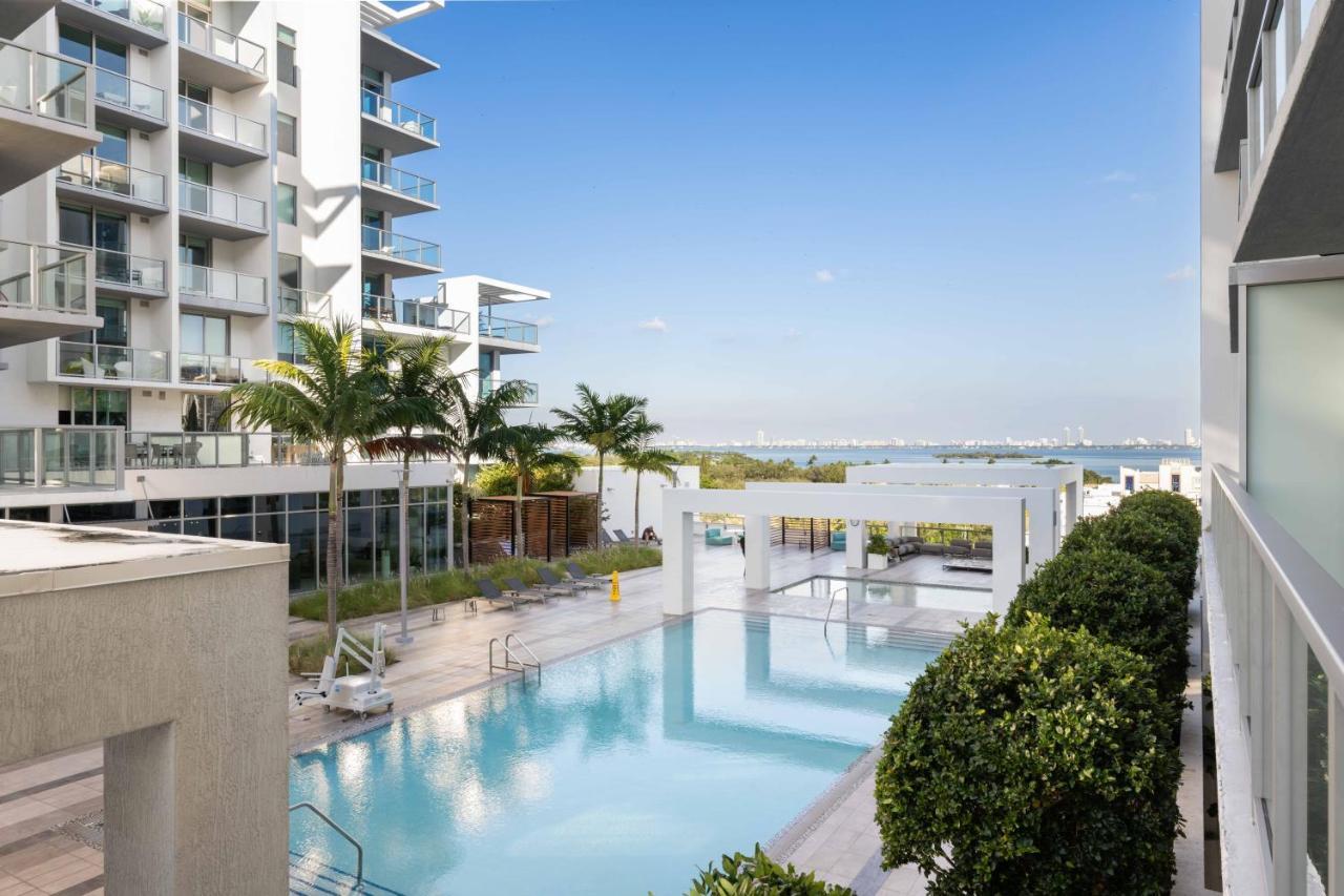 Apartment Quadro Residences By Ionica