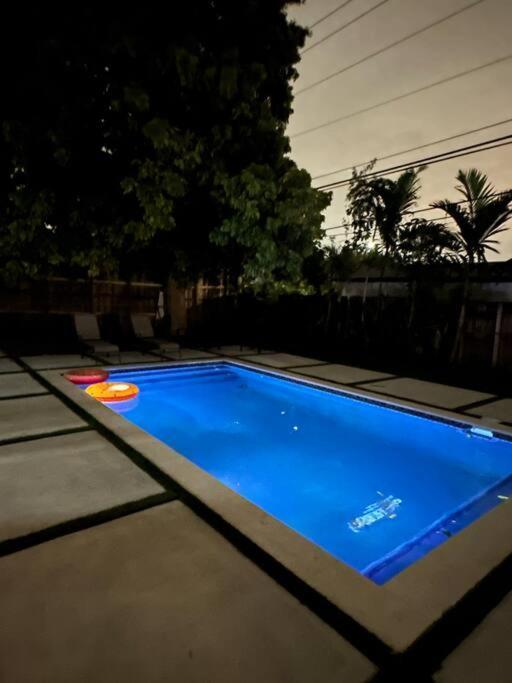 New Home, Pool Near Airport And Beaches, King Bed * Miami