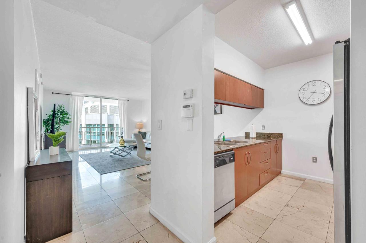 Apartment Modern 1 Bed In The Heart Of Brickell With Free Parking