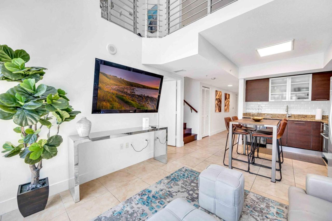 *spacious 2br Loft Brickell W/stunning Views* Miami