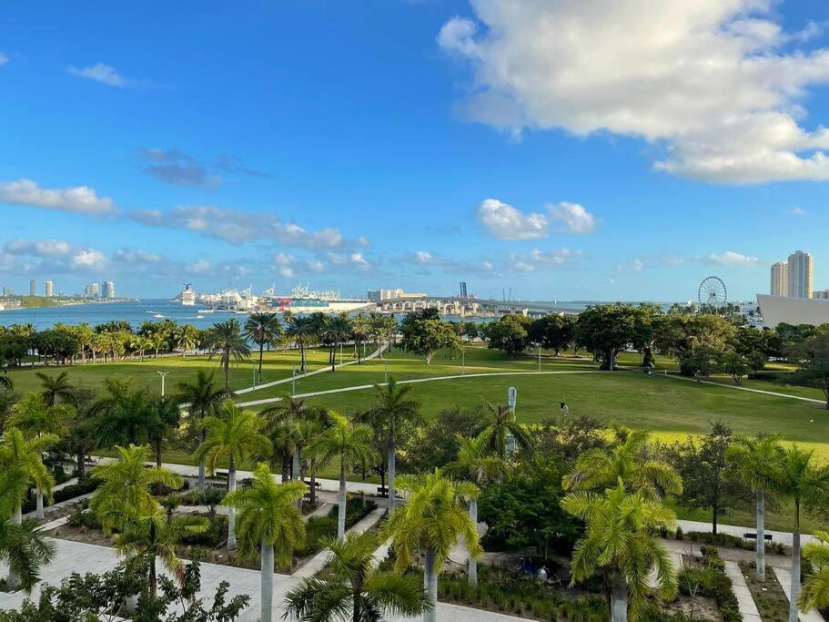 Luxurious,boho Studio In Downtown Miami/bay View Apartment