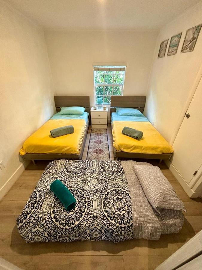 Vibes 2 Bedrooms House *