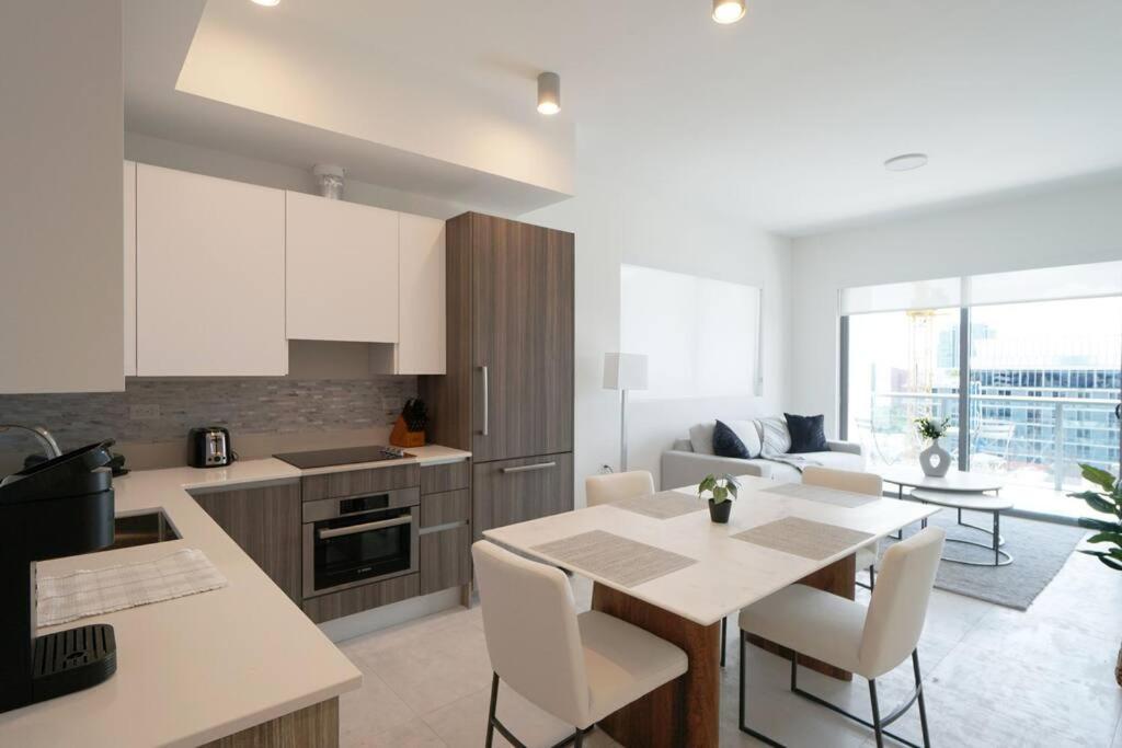 Apartment Brand New In Brickell With Parking Miami