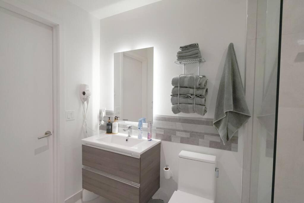 Brand New In Brickell With Parking Apartment