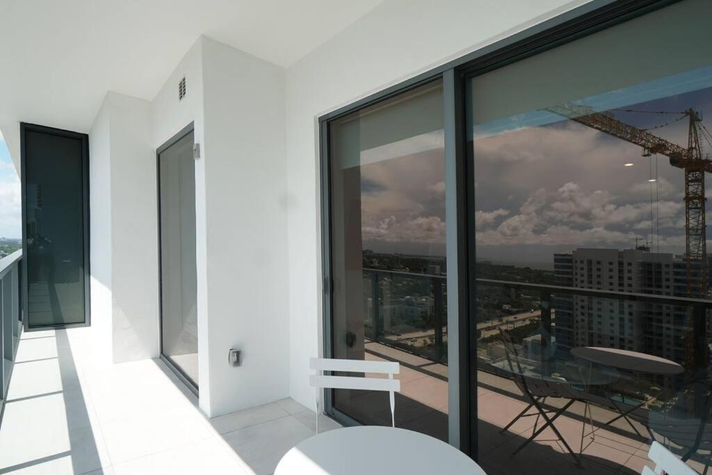 Apartment Brand New In Brickell With Parking Miami