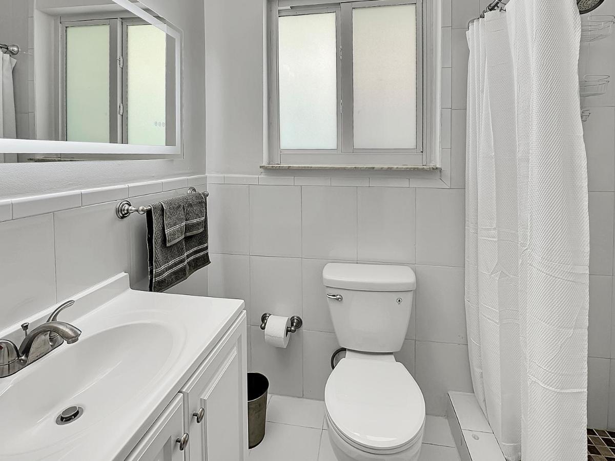 17 Apartment Miami