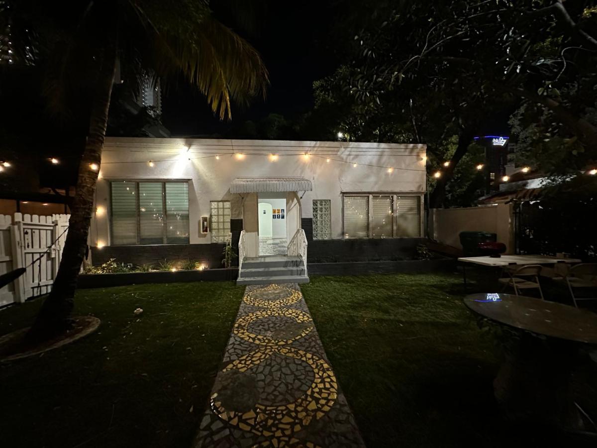 Oqp Vacations Edgewater Hostel *