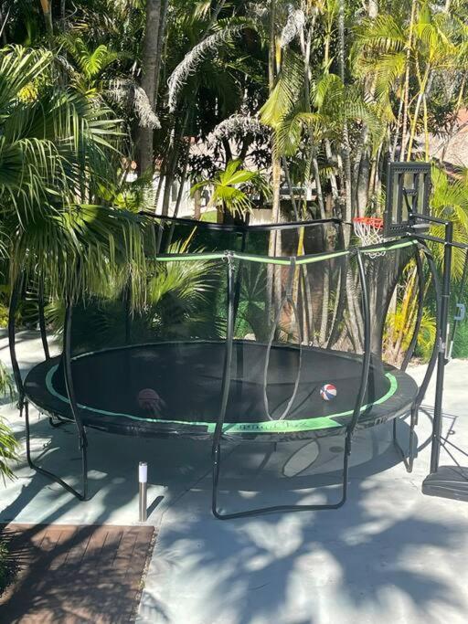 Tropical Oasis Villa Miami