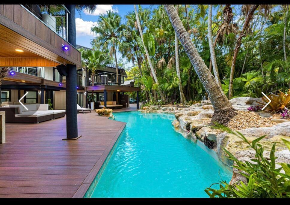 Tropical Oasis