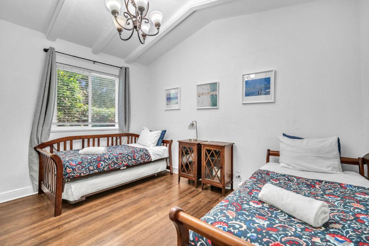 Casa Santorini - Chic 4 2 Near Grove & Brickell Holiday home Miami