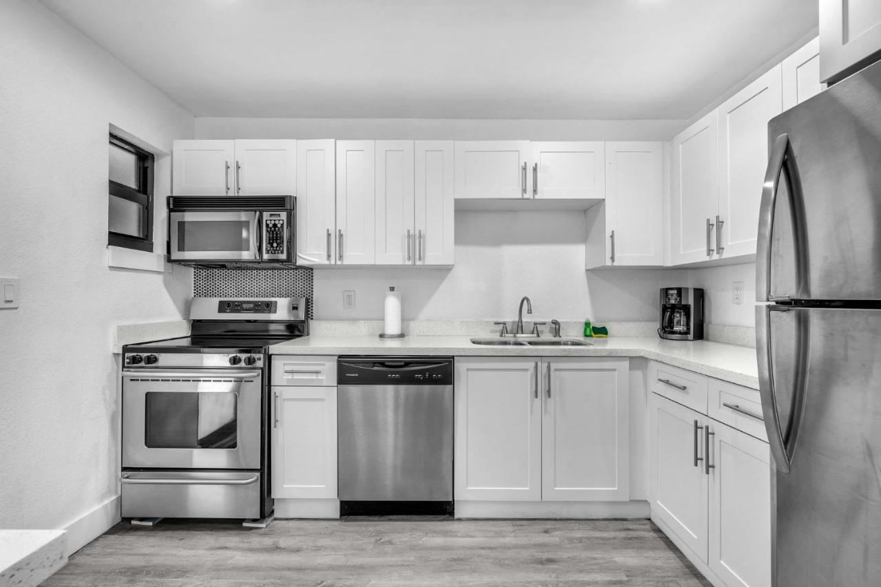 Apartment West Brickell #1 Free Parking-family Friendly *