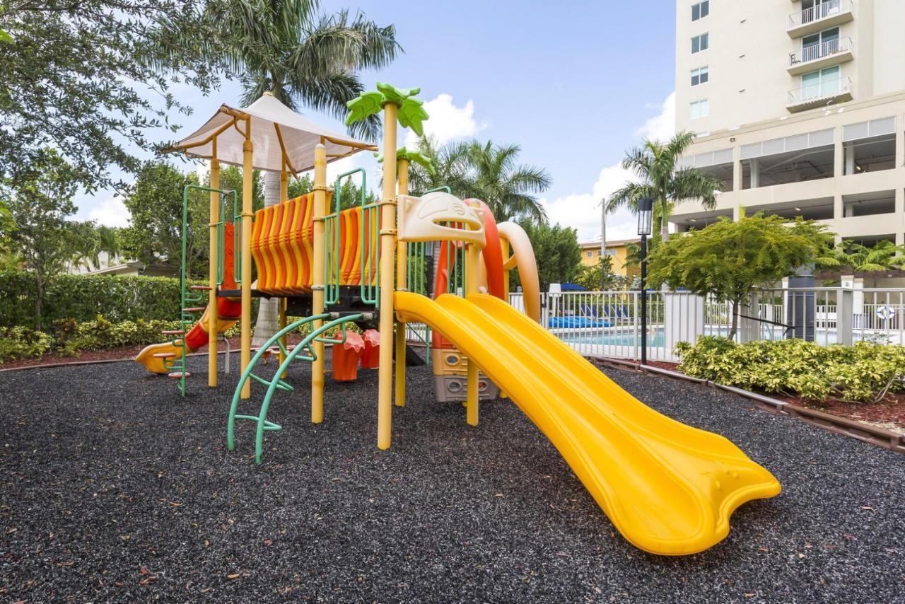 Apartment Coral Gables 2br W Wd Pool Gym Near Shops Mia-84