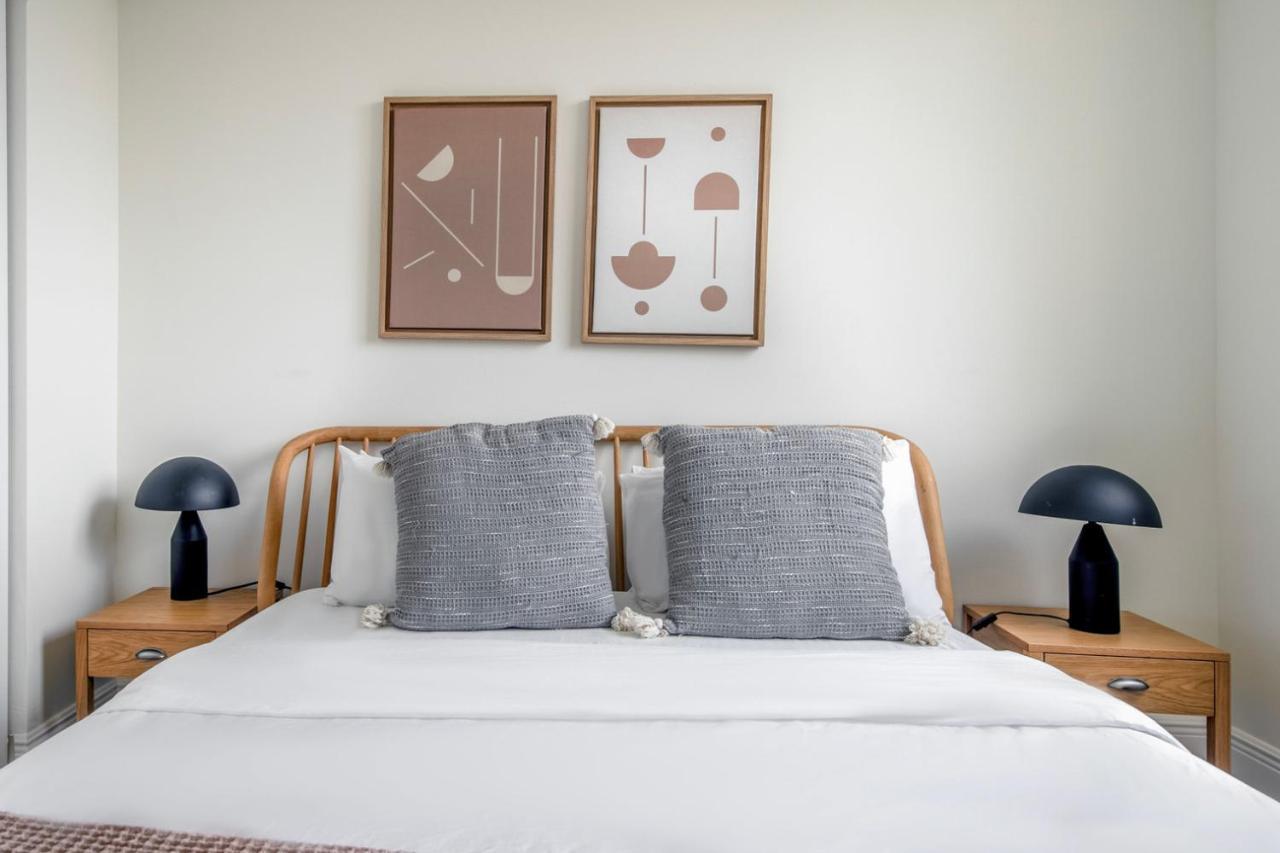 Coral Gables 2br W Wd Pool Gym Near Shops Mia-84 Miami