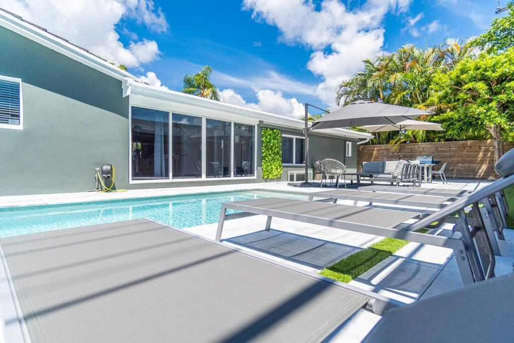 Spacious Modern 5br Heated Pool, 9mn To Miami