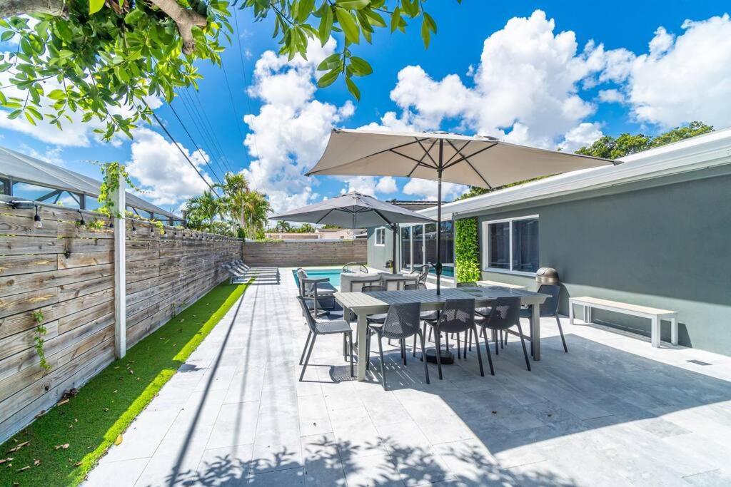 Villa Spacious Modern 5br Heated Pool, 9mn To