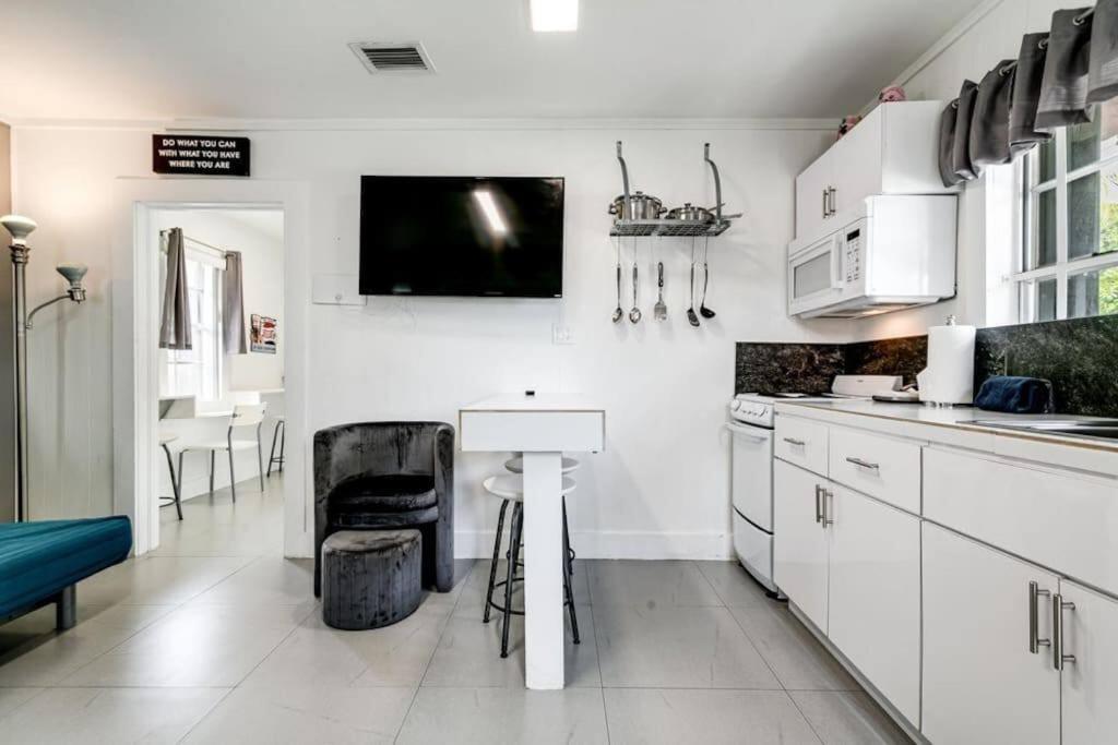 Apartment Welcoming 2-br - 6 People V1 *