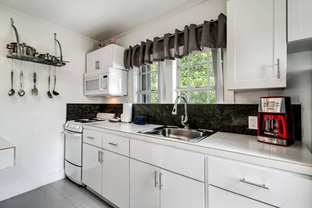 Welcoming 2-br - 6 People V1 Apartment Miami