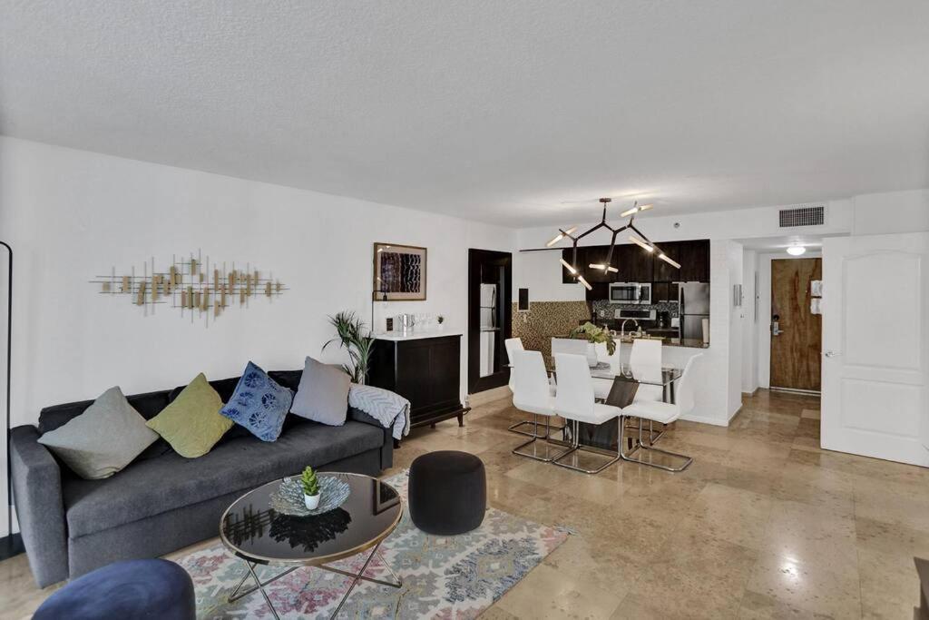 Superb Private Unit Perfectly Located In Brickell Apartment Miami