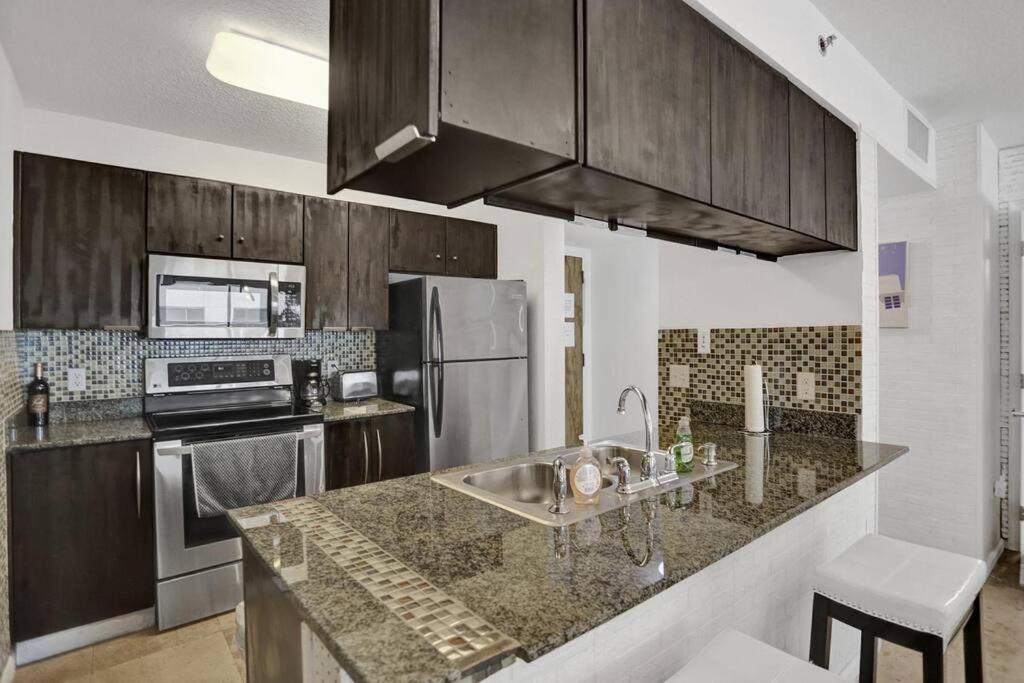 Apartment Superb Private Unit Perfectly Located In Brickell