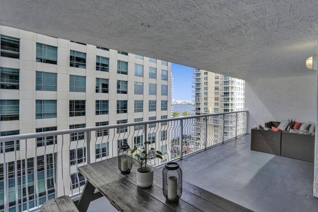 Apartment Superb Private Unit Perfectly Located In Brickell *