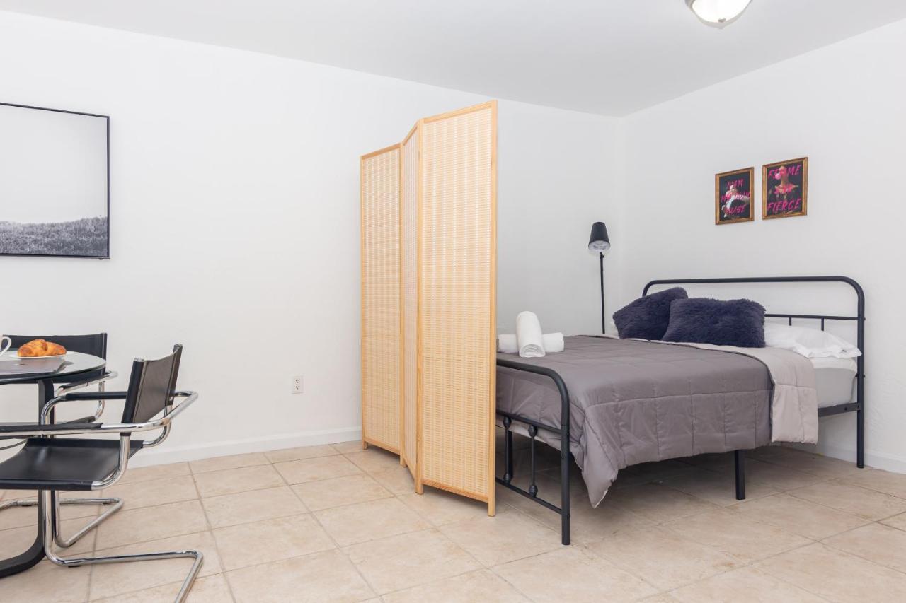 Apartment One Bedroom - With Parking & Balcony - Heart Of Wynwood