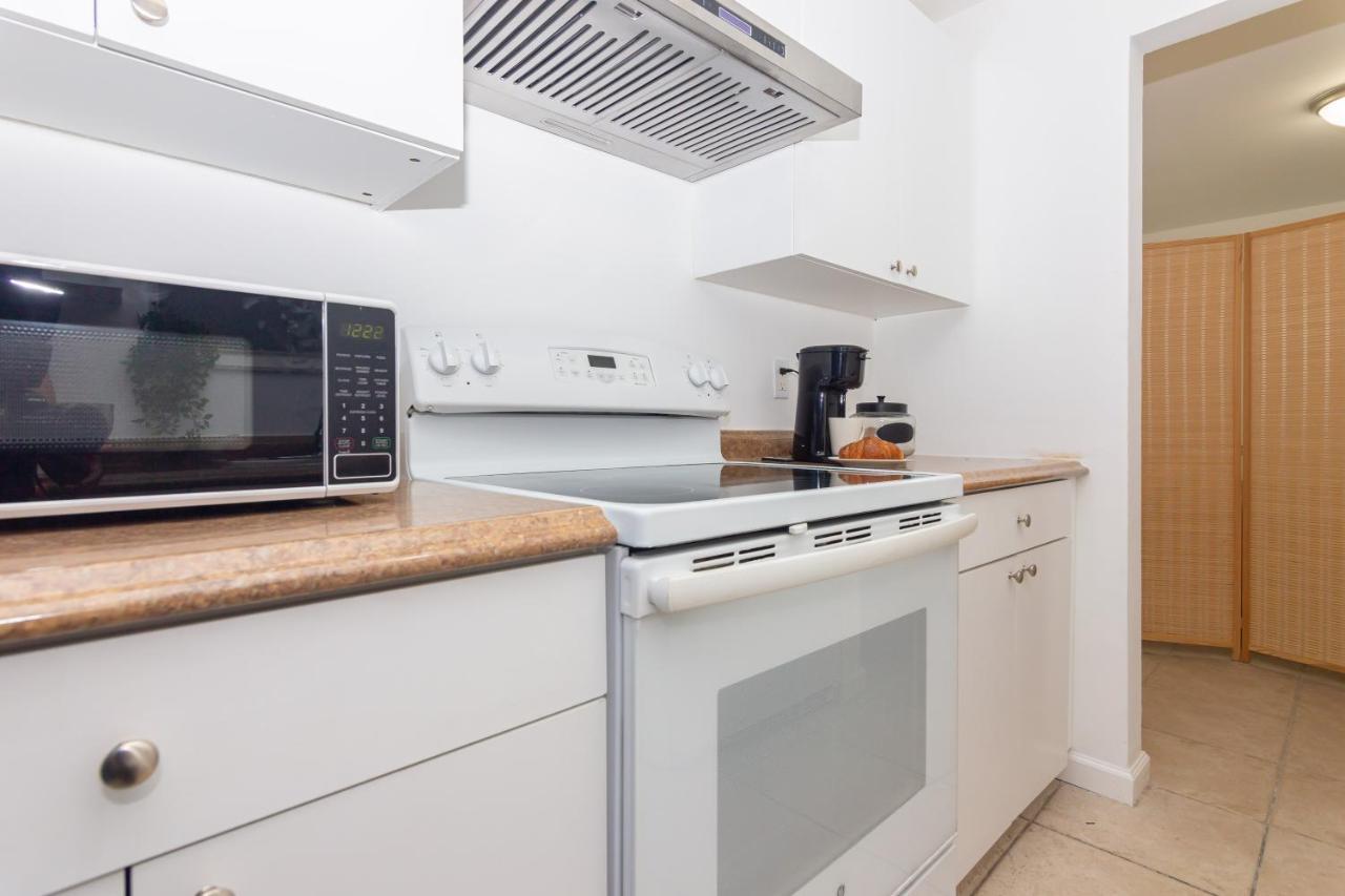 Apartment One Bedroom - With Parking & Balcony - Heart Of Wynwood *