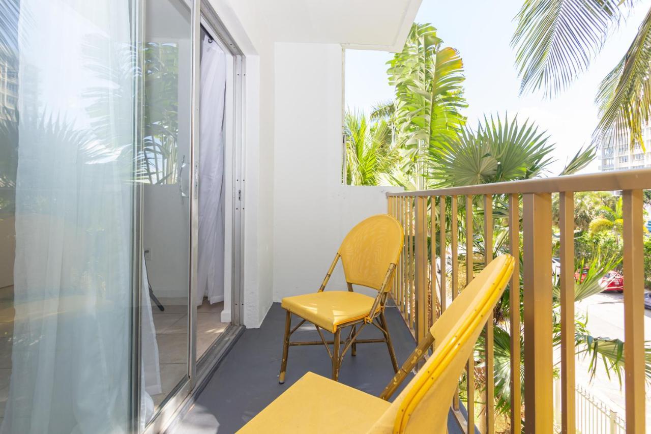 One Bedroom - With Parking & Balcony - Heart Of Wynwood