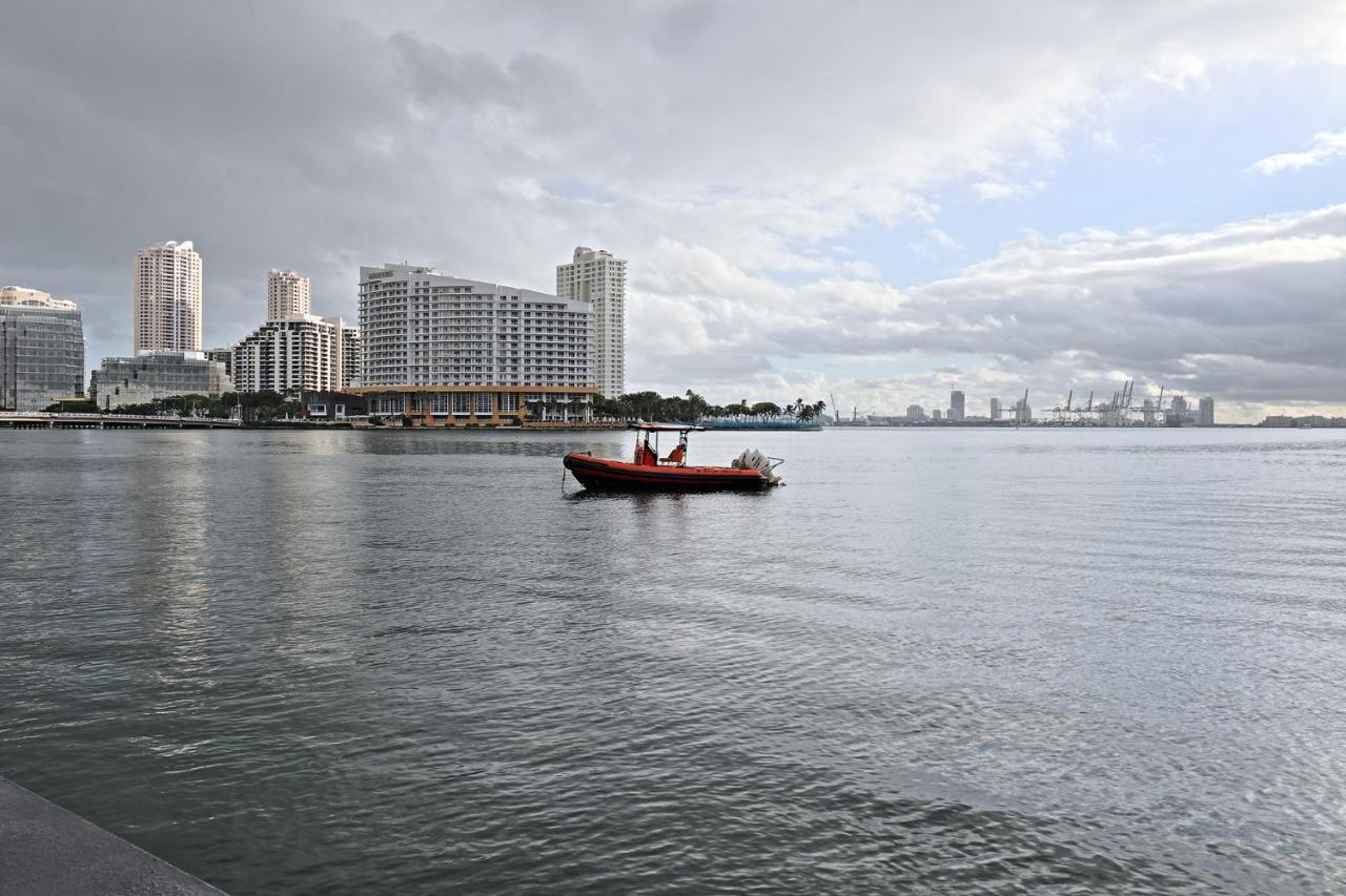 Upscale In The Heart Of Brickell Apartment Miami