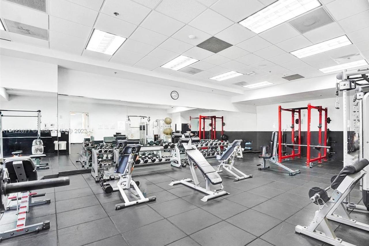 Upscale In The Heart Of Brickell Apartment Miami