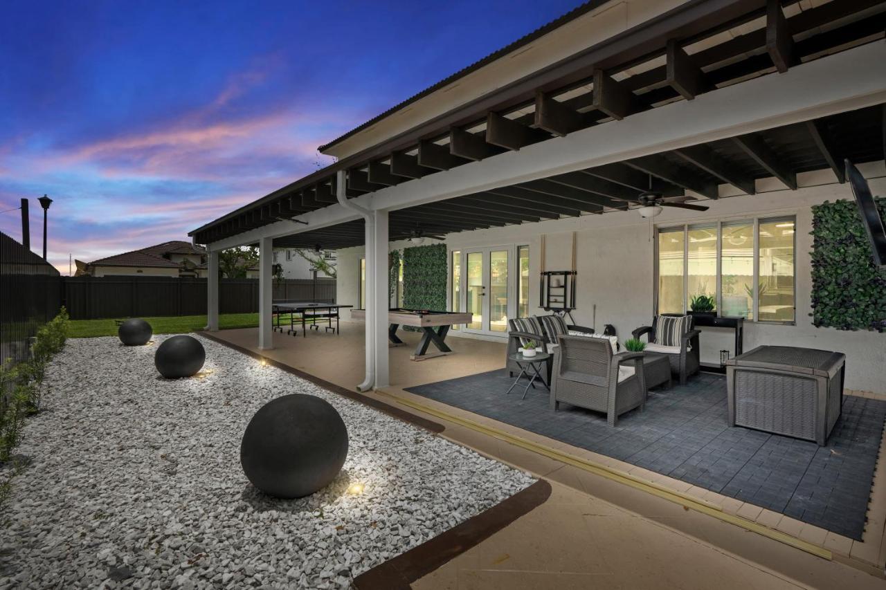 Blanca 4bd Mega W Games Bbq And Villa *