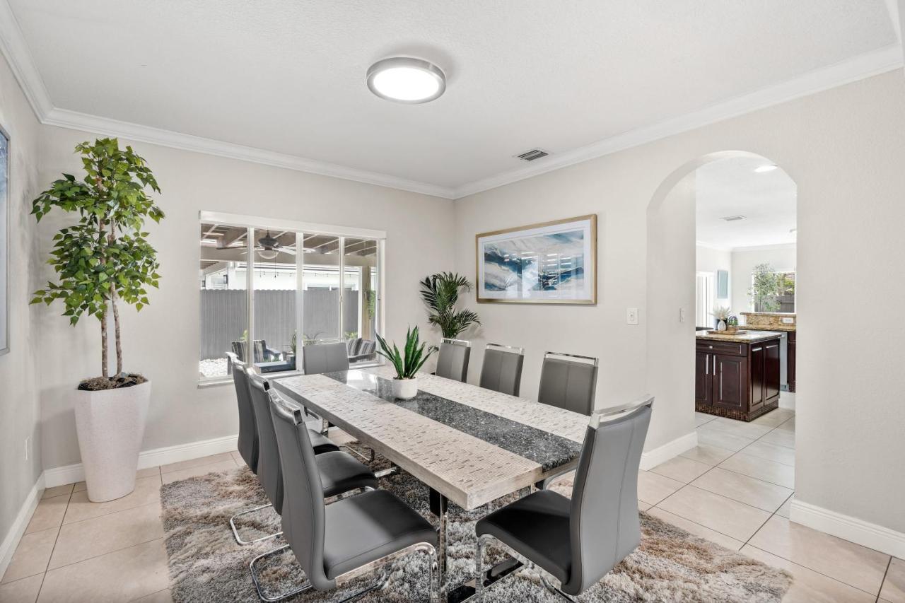 Blanca 4bd Mega W Games Bbq And Villa *