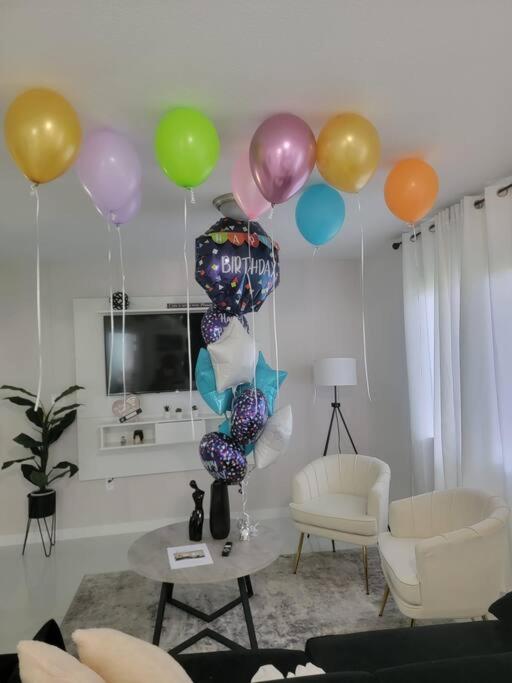 Star Home-wynwood/airport/miami *
