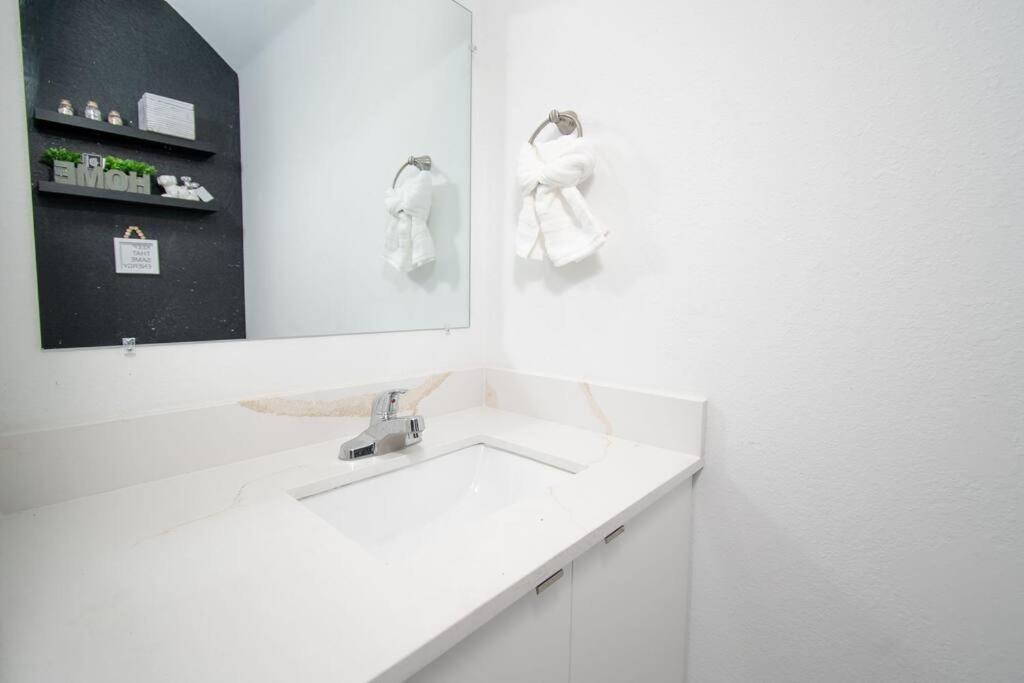 Villa Star Home-wynwood/airport/miami