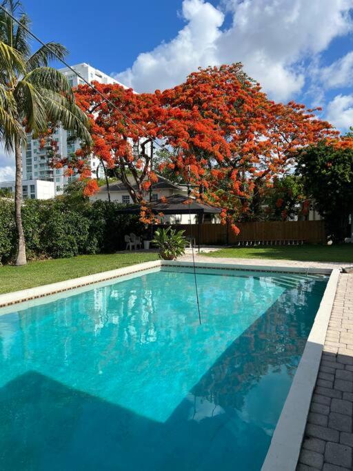 Holiday home Rustica 5 Bedroom 3 Bath With Pool Next To River 1800 Miami