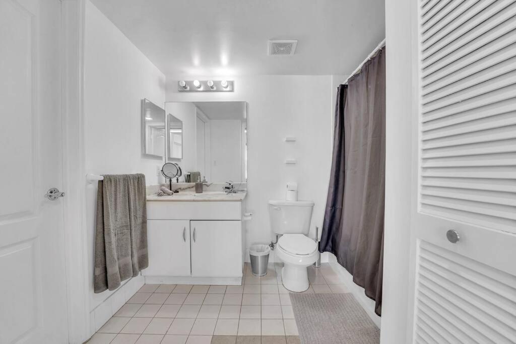Unit •1 Bdr With Ocean And View•free Parking *