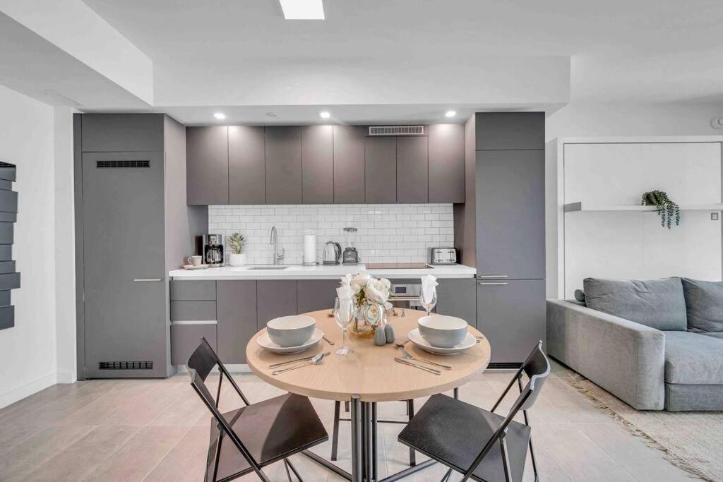 Apartment Breathtaking 1br In The Heart