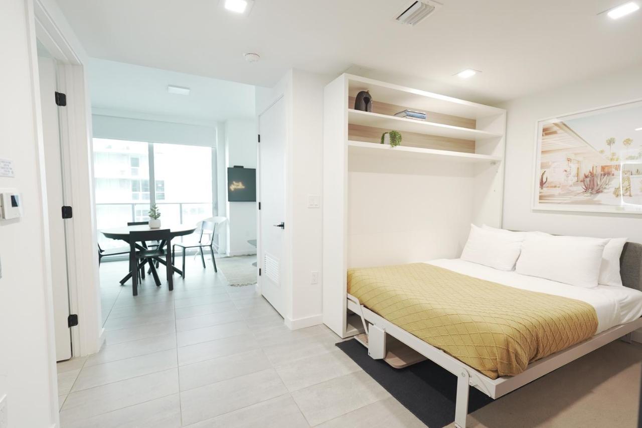 Skyline Oasis: Luxury Downtown Retreat With Ocean Views *