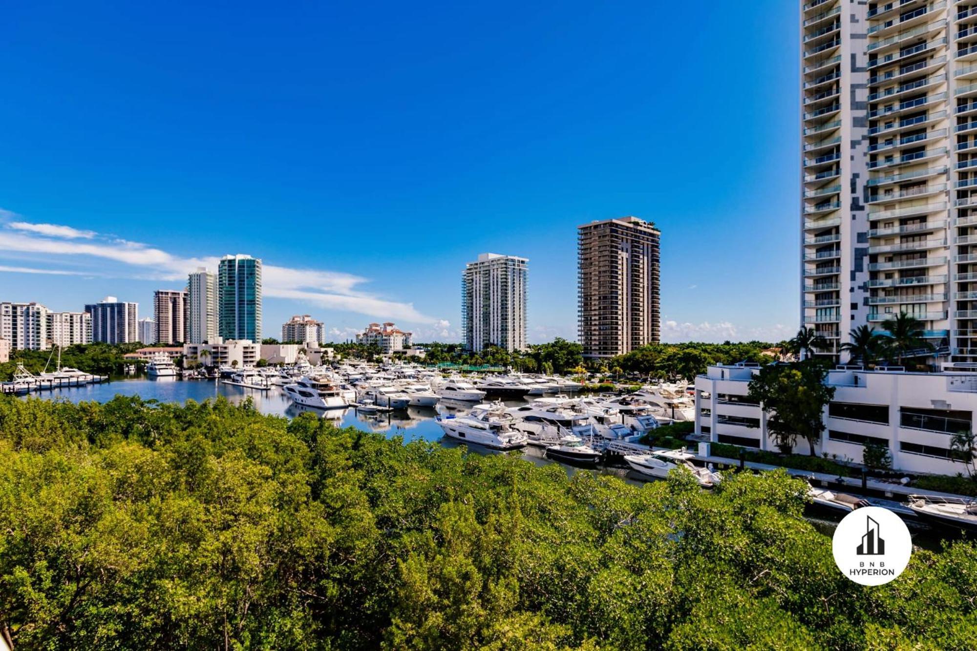 Casa de férias Hyperion - 3b Gem W Golf & Intracoastal Views *