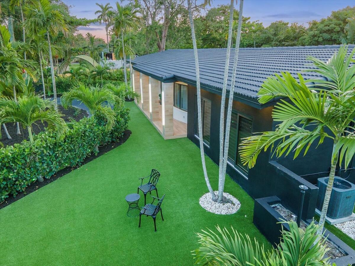 Villakobo Heated Pool Golf Tennis Crocodile *