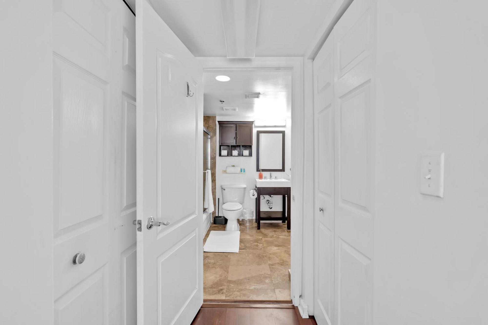 Apartment Amazing 1 Bed In Brickell Key With Free Pkg