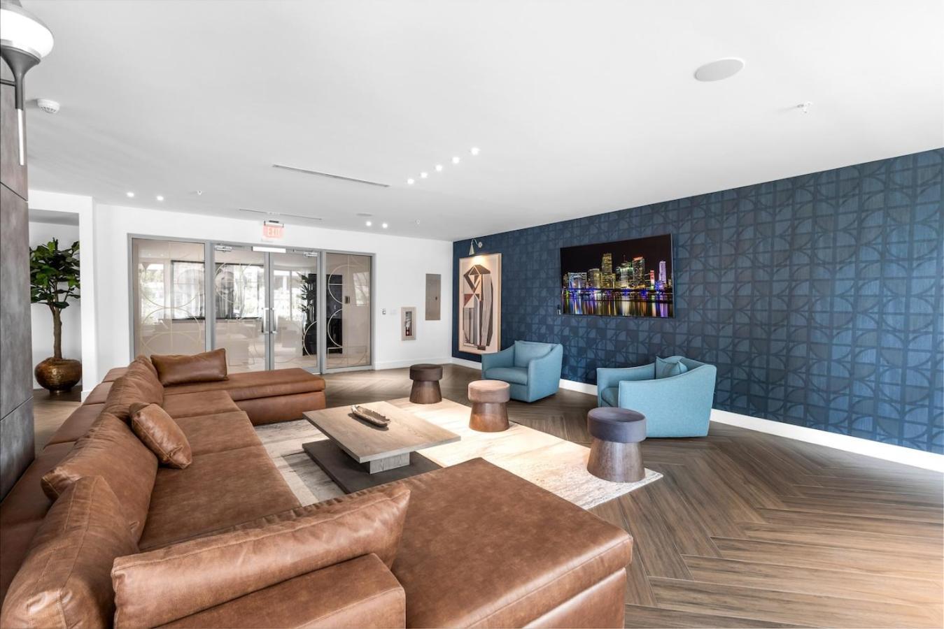 Apartment Magic Vibrant 2 Bedroom With Free Parking *