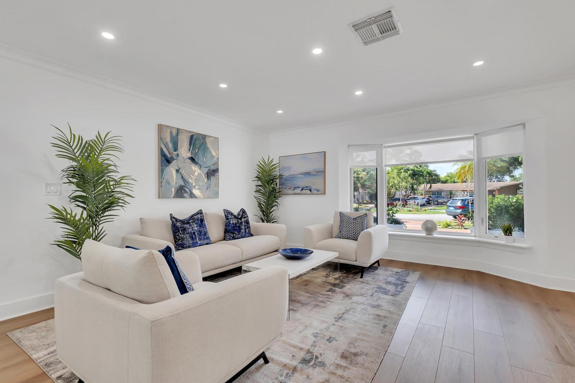 Apartment Gated Blanca 5br 3ba With Heated Pool & Bbq *