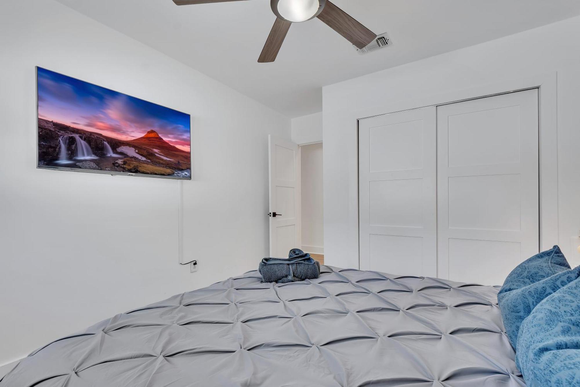 Gated Blanca 5br 3ba With Heated Pool & Bbq Apartment *