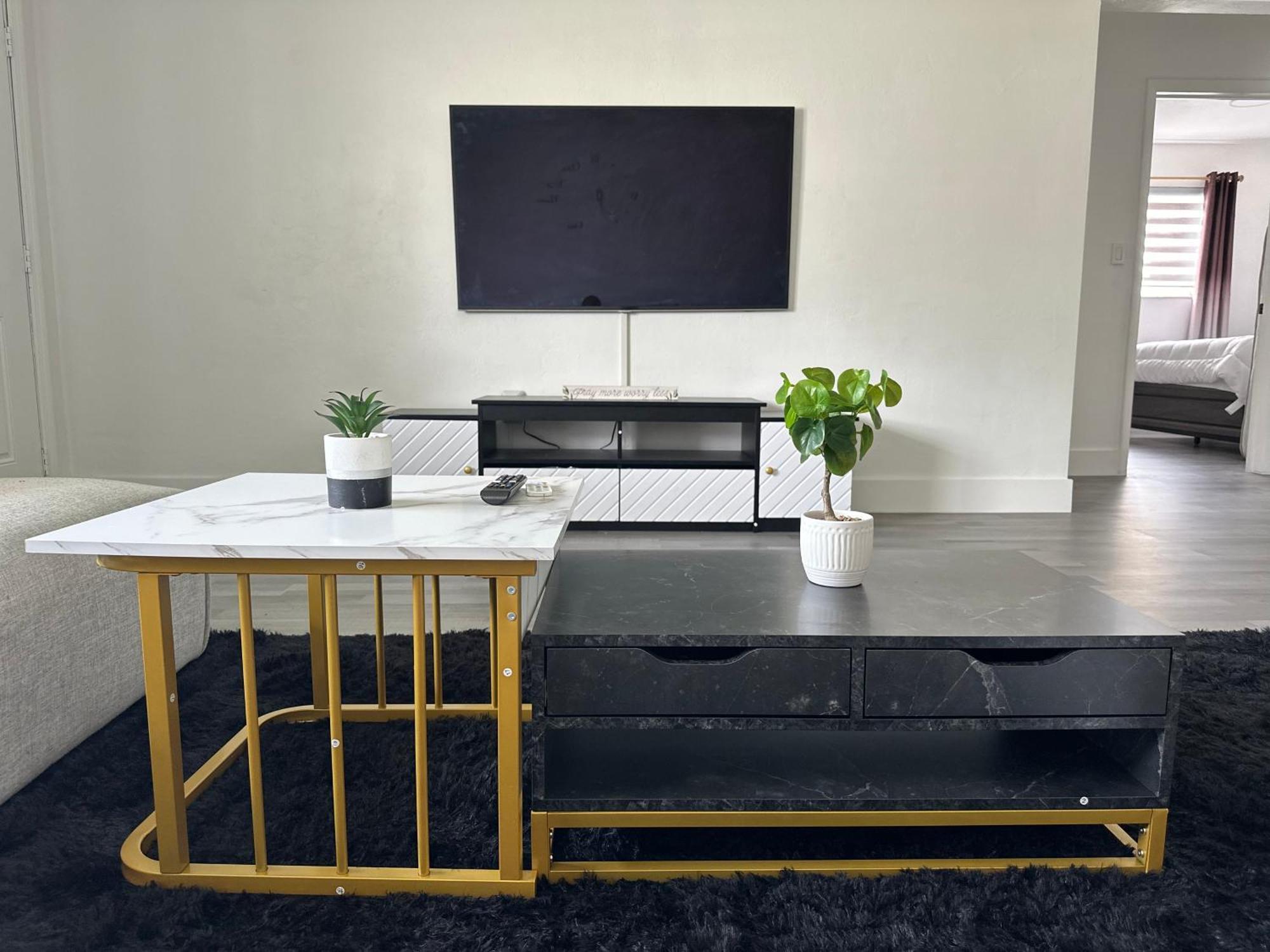 Apartment Cozy Unit Near Downtown Miami *