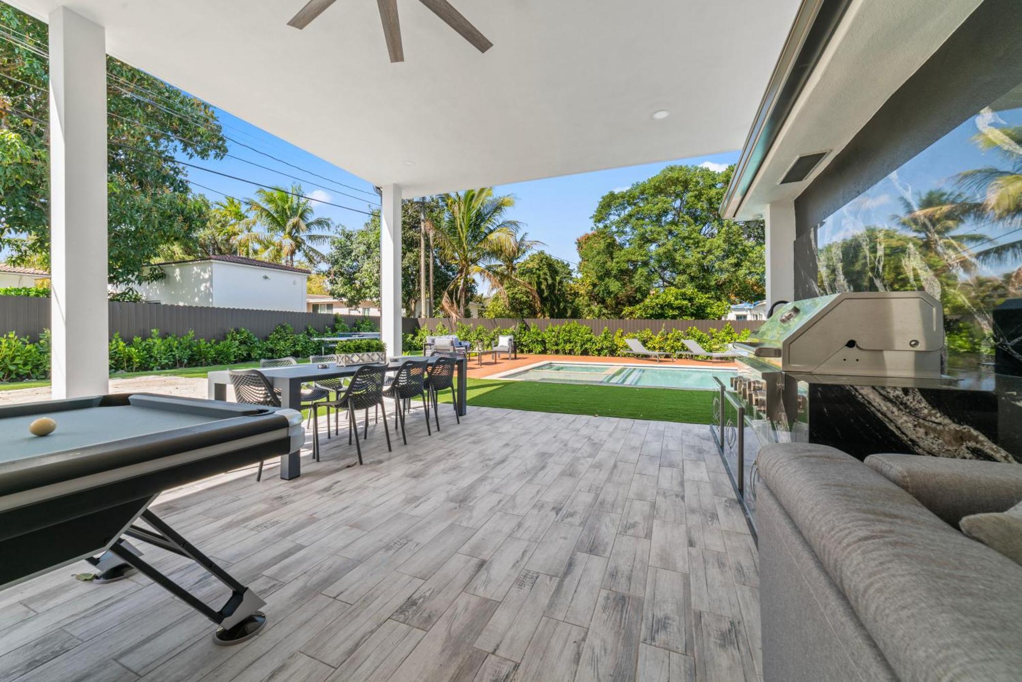 Full Amenities Big House Pool Jacuzzi 6br L64 * Miami