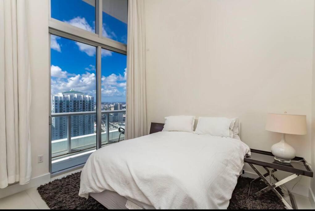 Beautiful Double Ceilings W Residences Brickell * Miami