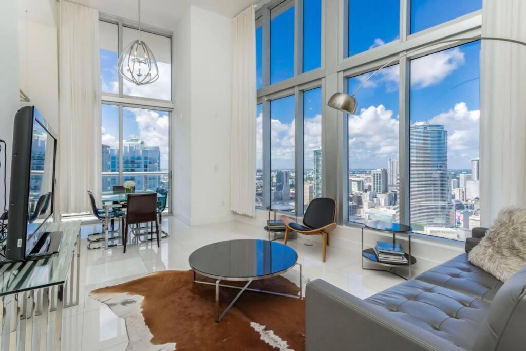 Beautiful Double Ceilings W Residences Brickell *